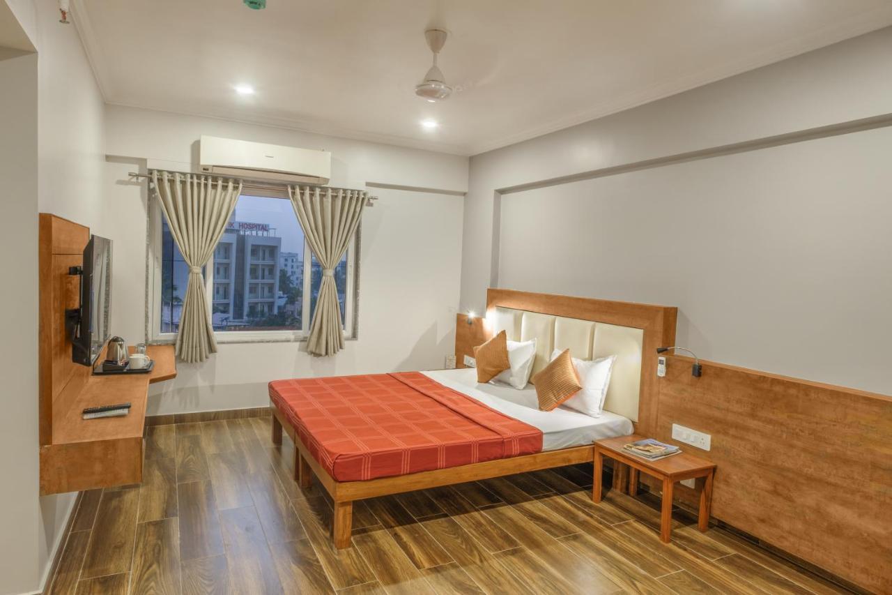 Hotel Opal Kolhapur Exterior foto