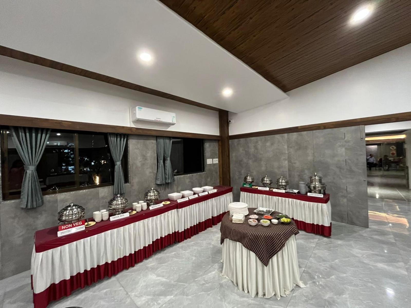 Hotel Opal Kolhapur Exterior foto